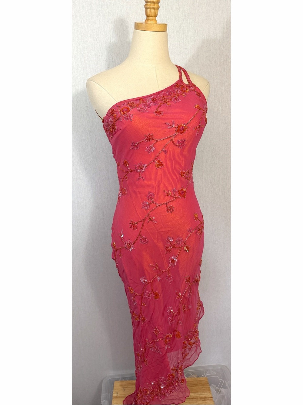 Scala 100% silk coral Pink One-Shoulder Floral Embroidered Asymmetrical Dress